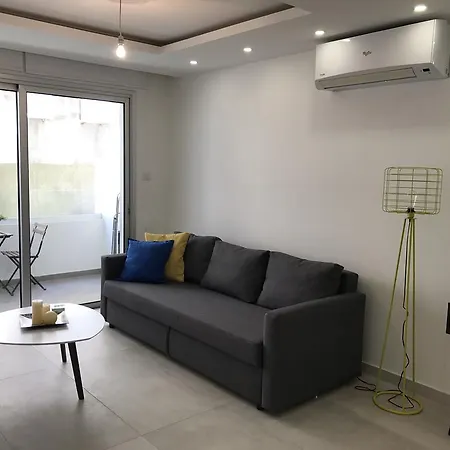 Conaia | Ace Location Apartment