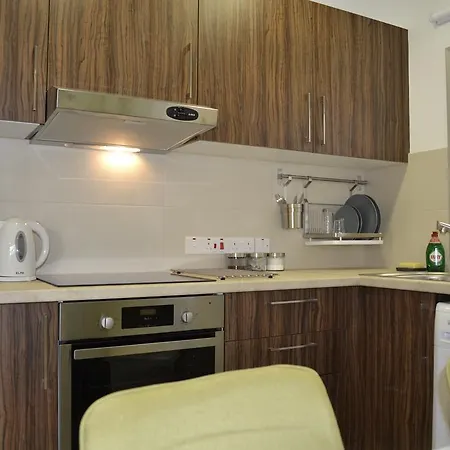 Conaia | Ace Location شقة لارنكا